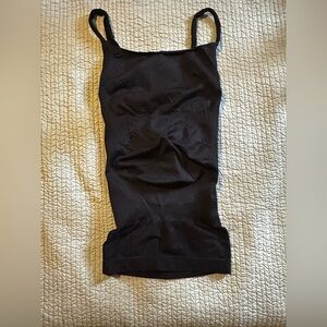 Maternity Blanqi Belly Assisting Top Size M